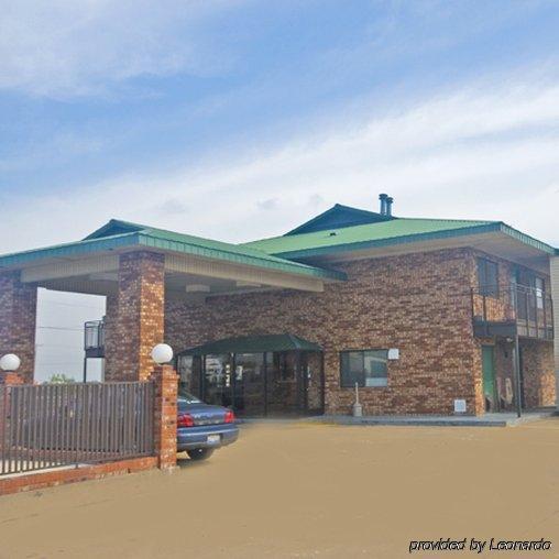Regency Travel Inn Hayti Buitenkant foto