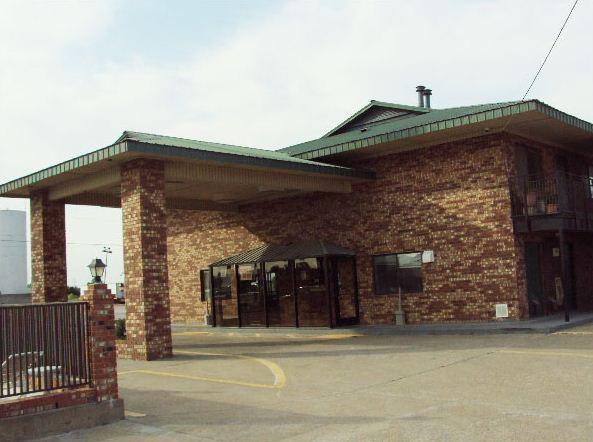 Regency Travel Inn Hayti Buitenkant foto